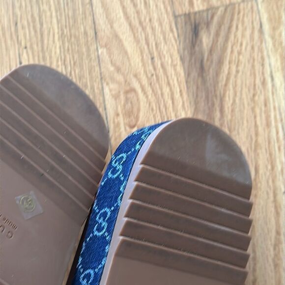 Gucci sz EU 45 US 11.5 denim slide sandals excellent pre owned condition - Picture 6 of 8